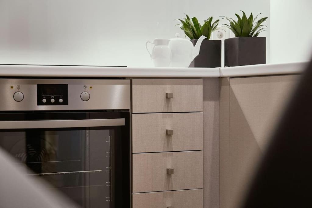 Viola Comfort Suite Atena Exterior foto