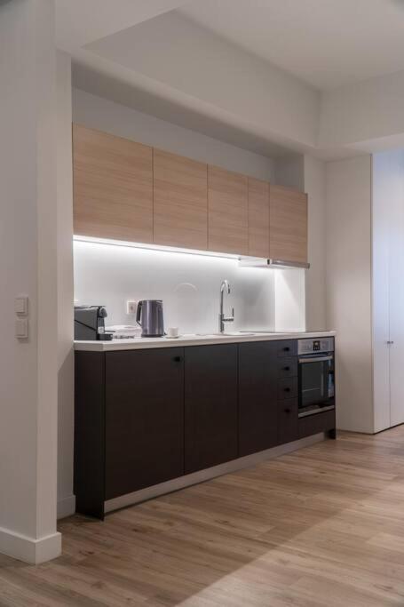 Viola Comfort Suite Atena Exterior foto